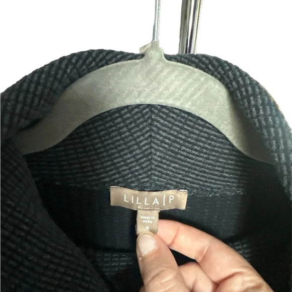 Lilla P Textured Waffle Oversized Easy Turtleneck - Picture 8 of 10